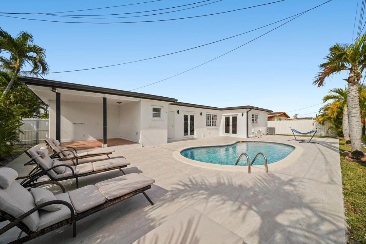 Oasis- Pool & Game Fun Casa vacanze *